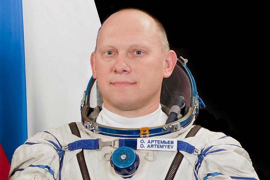 "اترك كل شيء وعد للمحطة".. أمر صارم ينقذ حياة رائد فضاء روسي